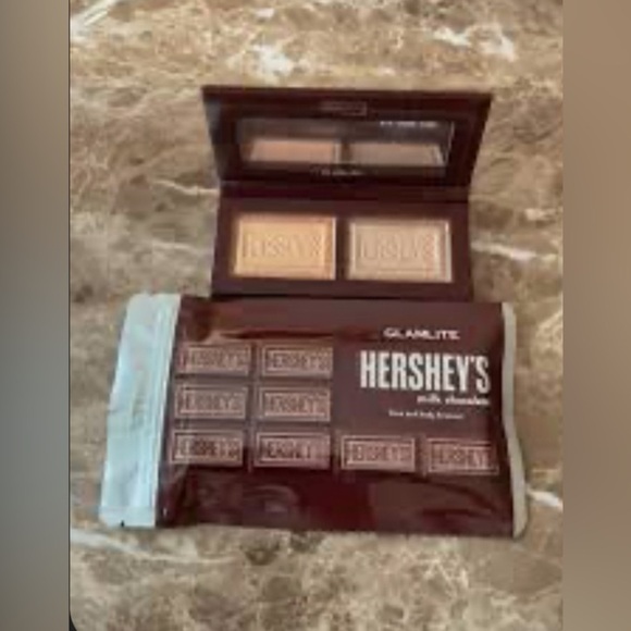 Glamlite Hersheys Milk Chocolate Face and Body Bronzer EXTREMELY LIMITED EDITION - Picture 3 of 4